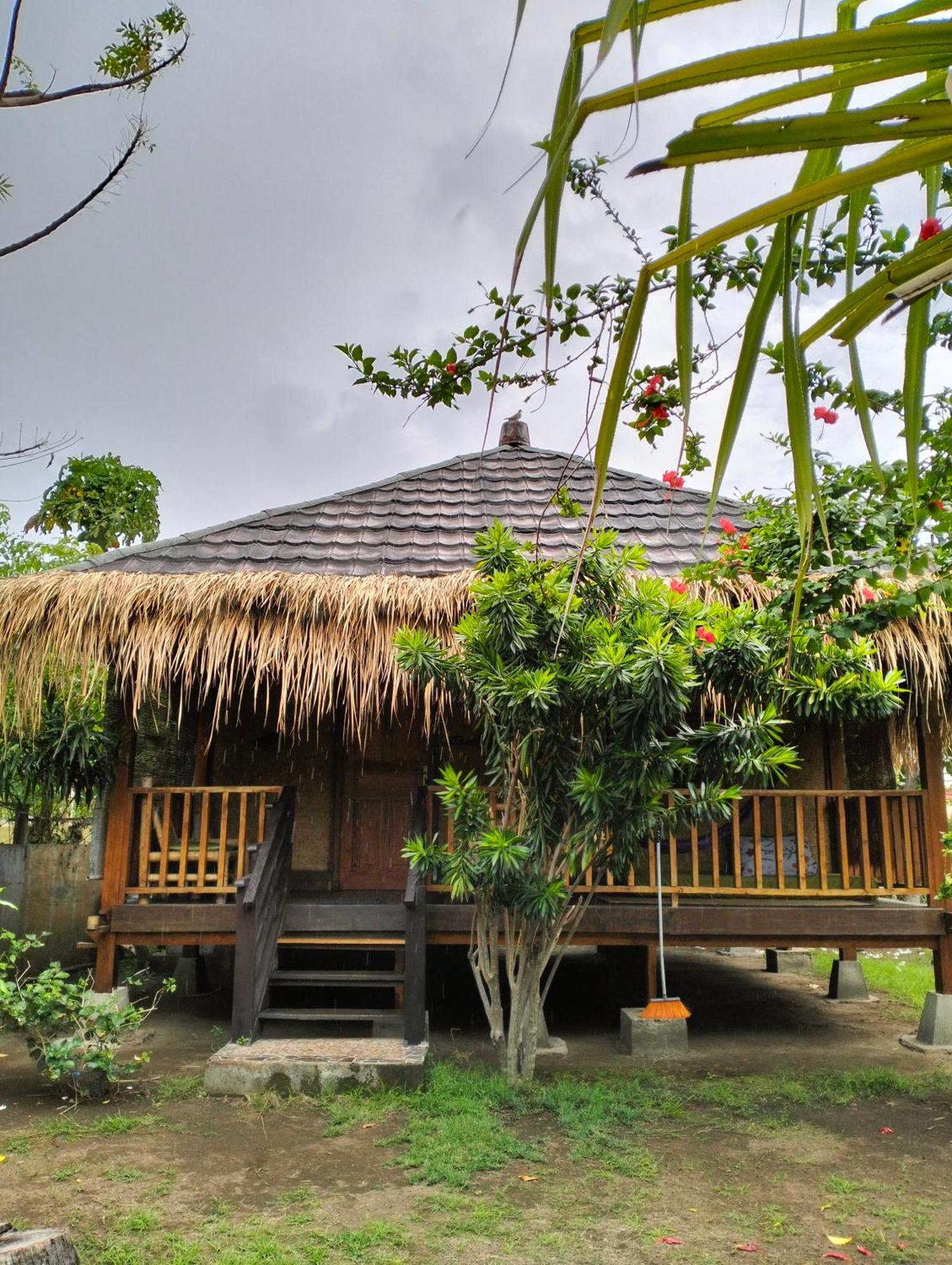 Tangga Bungalows Gili Air Phòng bức ảnh
