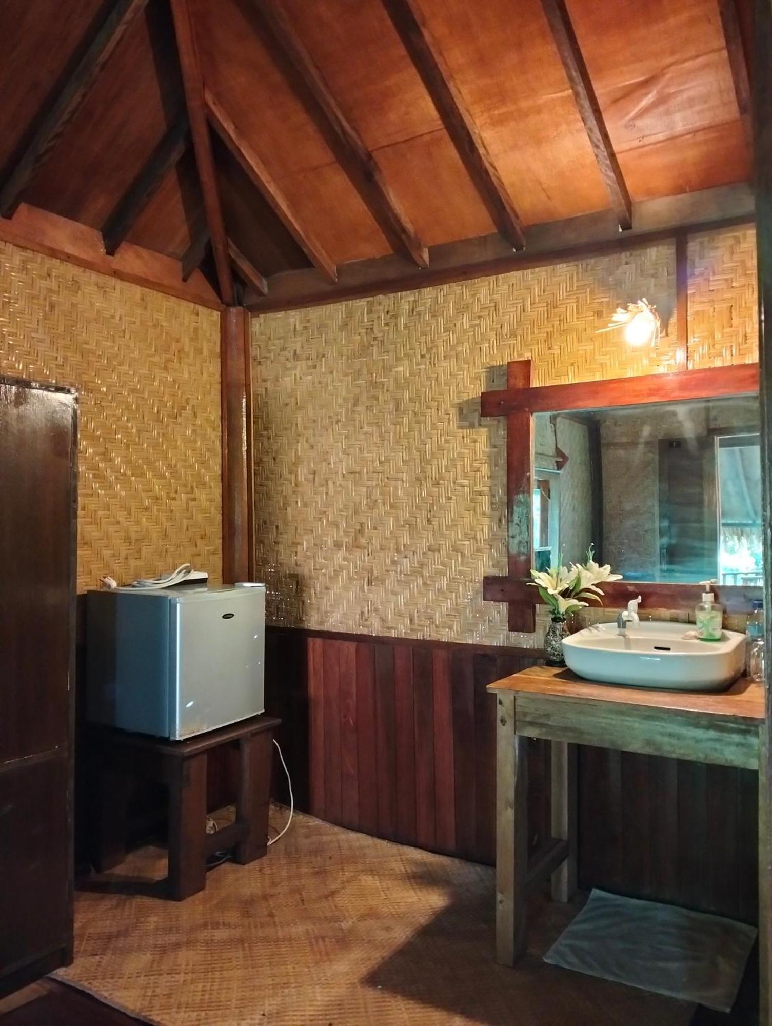 Tangga Bungalows Gili Air Phòng bức ảnh